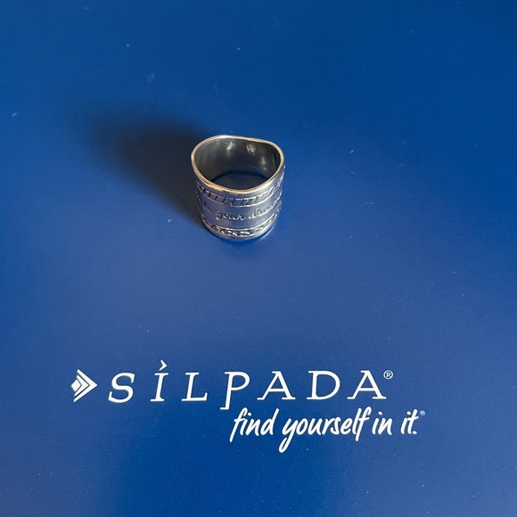 Silpada R1820 Ring - Picture 3 of 4